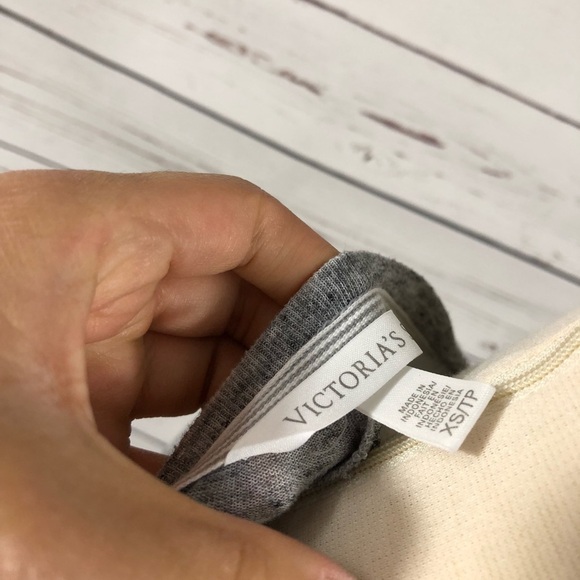 VS Grey Long Sleeve - Picture 5 of 5